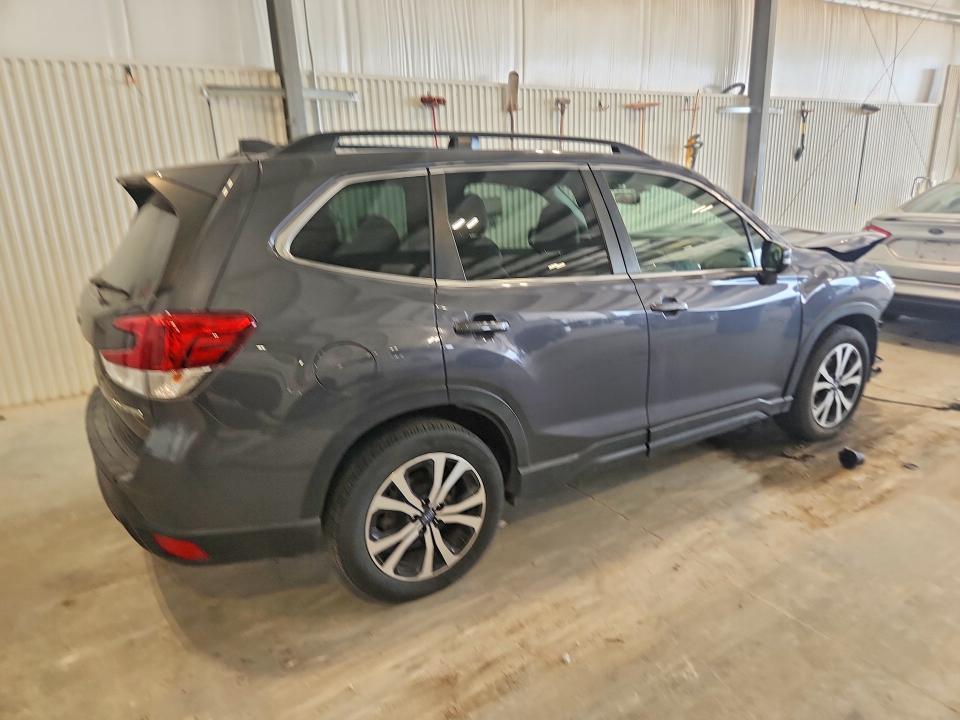 Photo 3 from auction – 2021 SUBARU FORESTER with VIN JF2SKAUC9MH402895