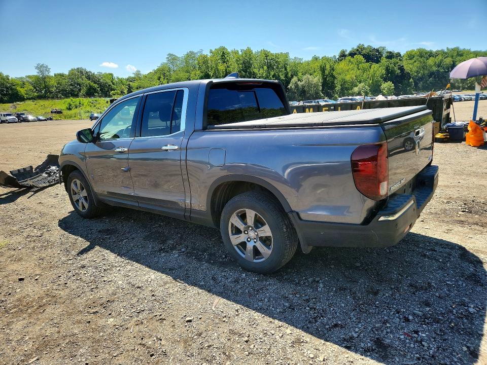 Photo 2 from auction – 2020 HONDA RIDGELINE with VIN 5FPYK3F74LB017349