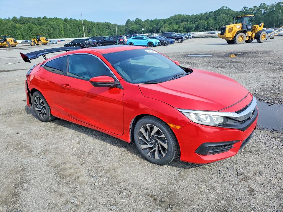 Photo 4 from auction – 2017 HONDA CIVIC with VIN 2HGFC4B07HH303159