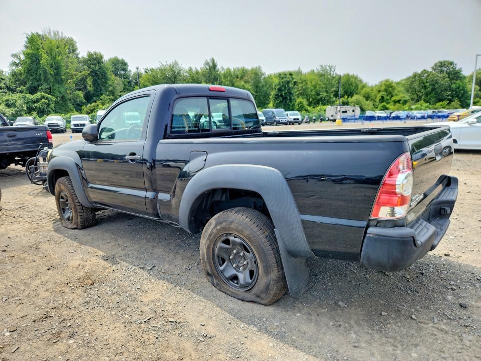 Photo 2 from auction – 2011 TOYOTA TACOMA with VIN 5TFPX4EN2BX006060