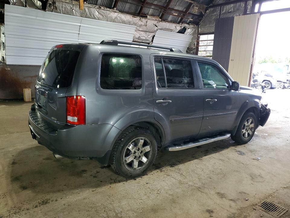 Photo 3 from auction – 2012 HONDA PILOT with VIN 5FNYF4H50CB032364