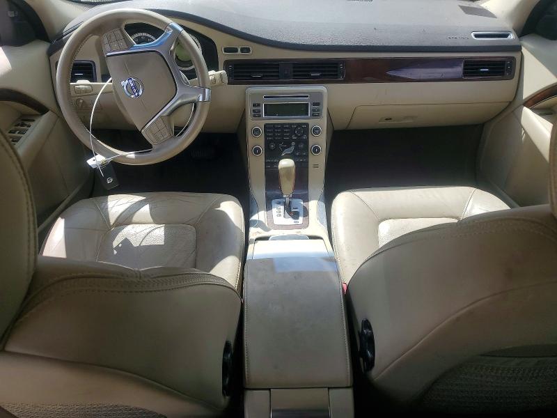 Photo 8 from auction – 2011 VOLVO XC70 with VIN YV4902BZ7B1101710