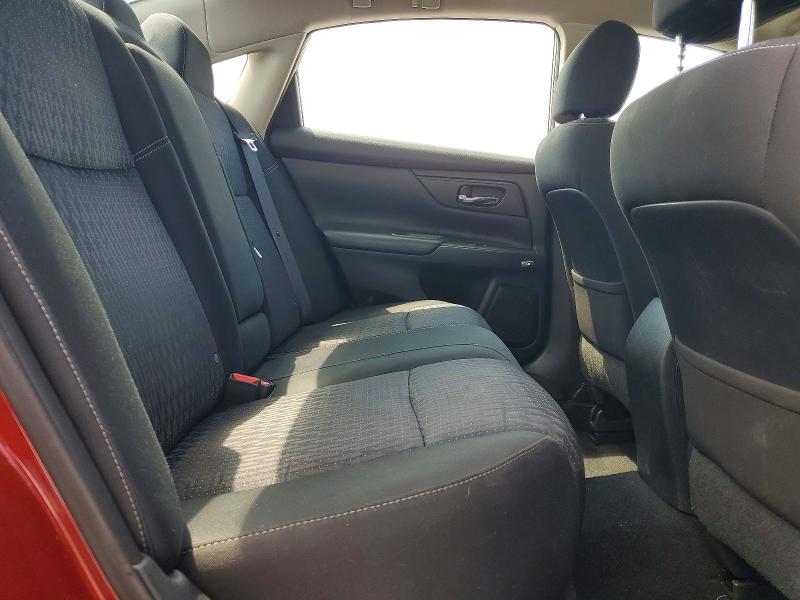 Photo 10 from auction – 2016 NISSAN ALTIMA with VIN 1N4AL3AP2GN309867