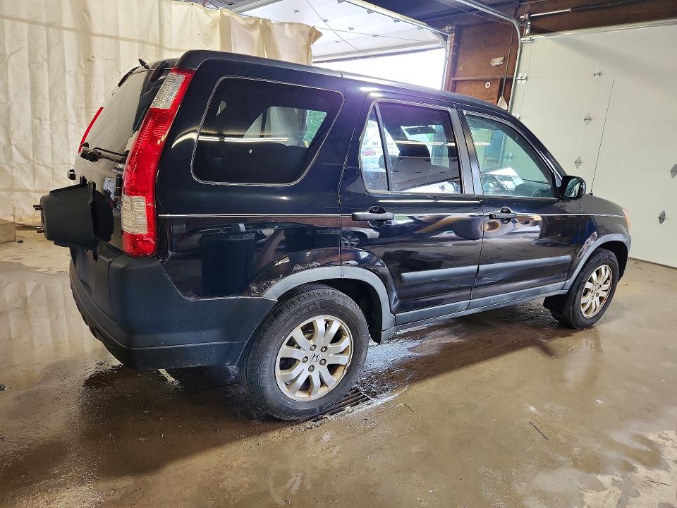Photo 3 from auction – 2005 HONDA CR-V with VIN JHLRD78845C044669