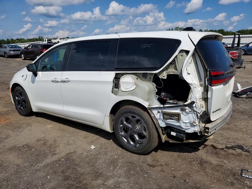 Photo 2 from auction – 2024 CHRYSLER PACIFICA with VIN 2C4RC1S79RR166583