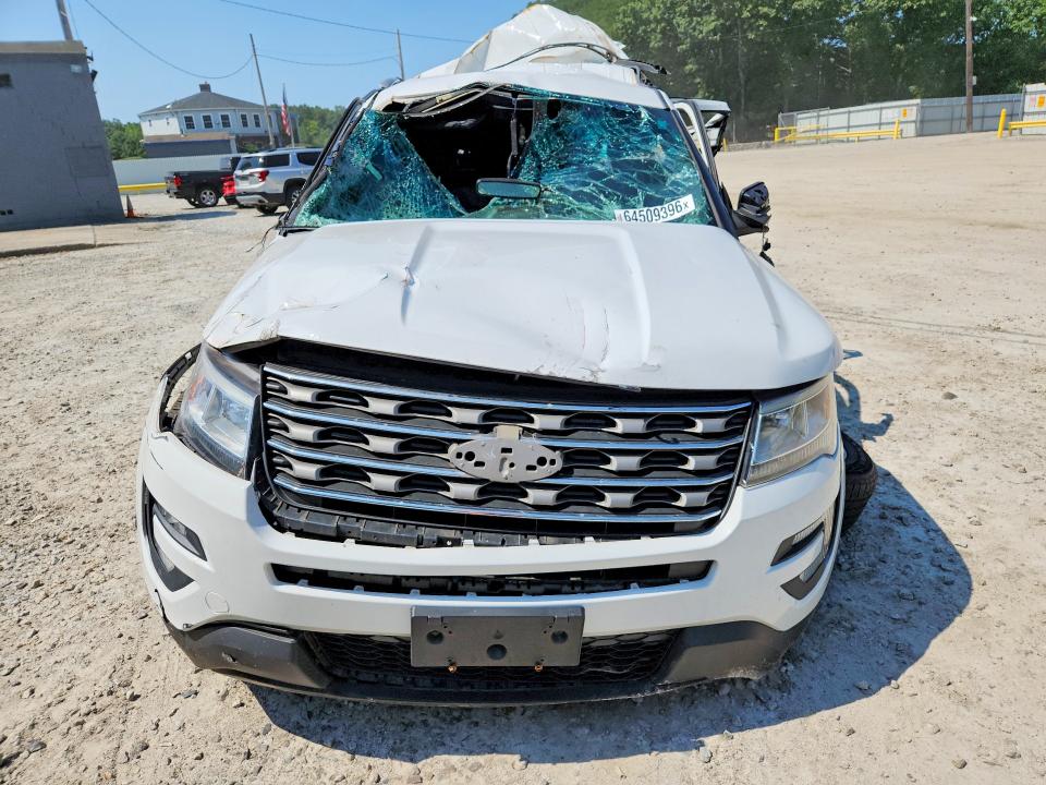 Photo 5 from auction – 2017 FORD EXPLORER with VIN 1FM5K8D8XHGA52121