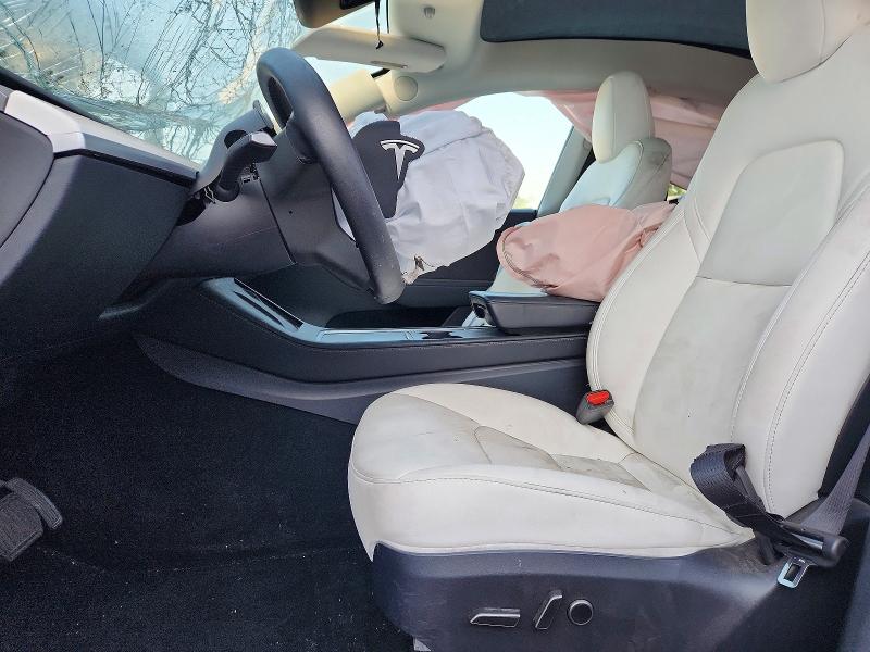 Photo 7 from auction – 2025 TESLA MODEL Y with VIN 7SAYGDED0SF315549