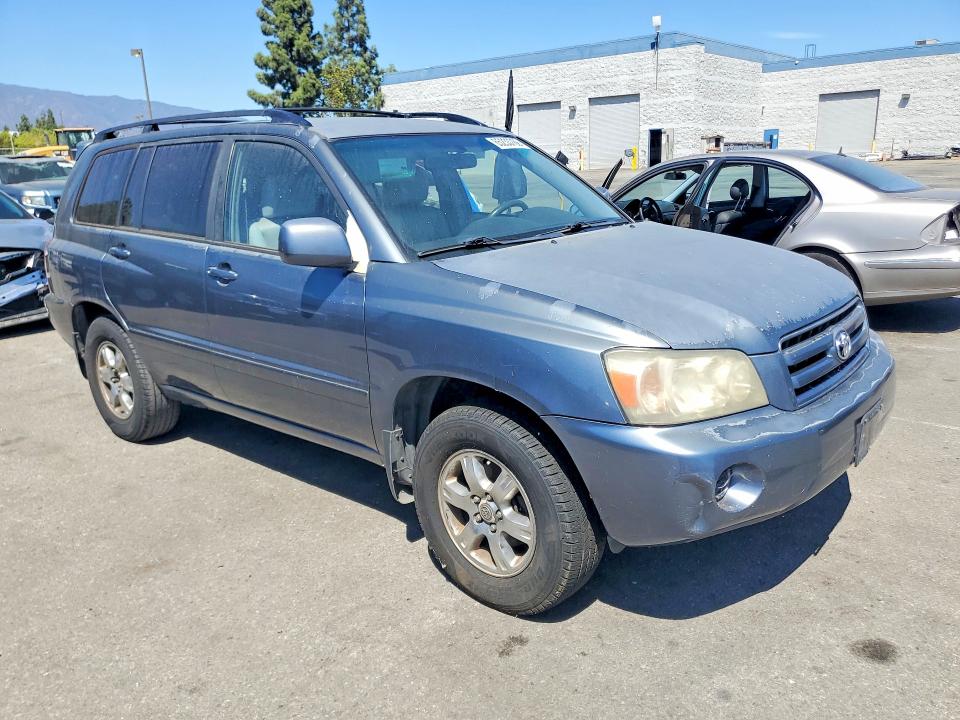 Photo 4 from auction – 2005 TOYOTA HIGHLANDER with VIN JTEDP21A650077491