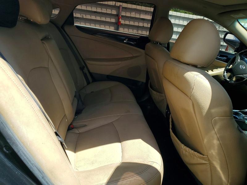 Photo 10 from auction – 2012 HYUNDAI SONATA with VIN 5NPEC4AB4CH389804