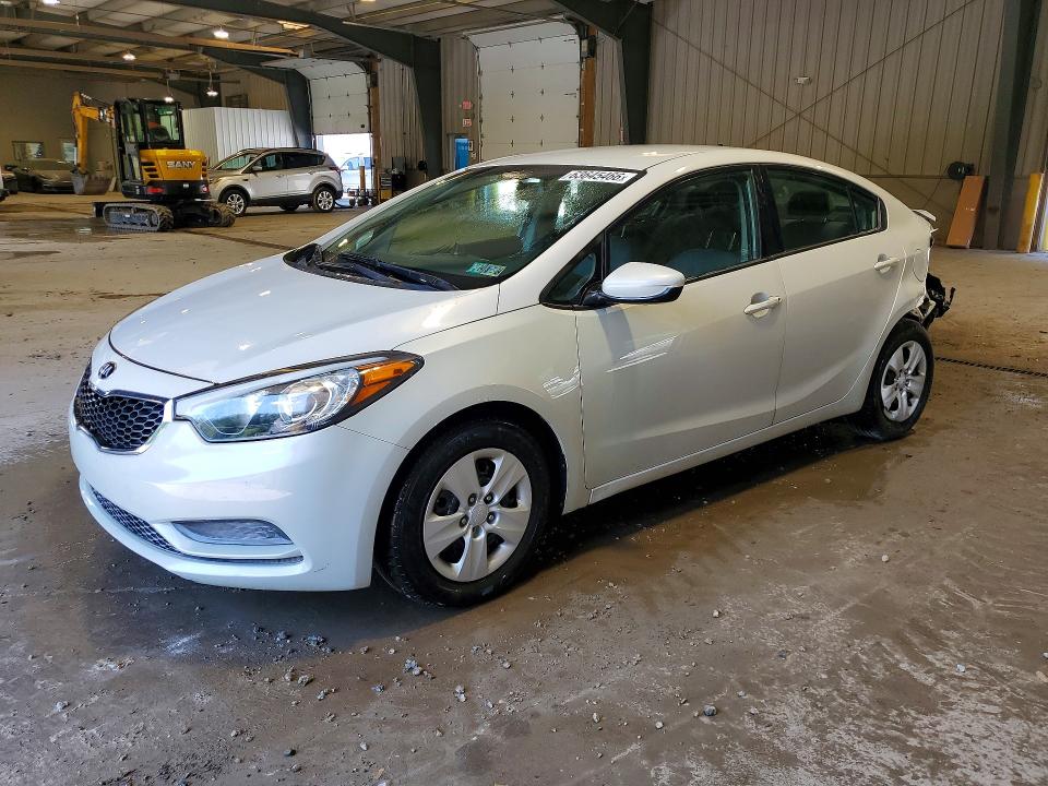 KIA FORTE 2015 with VIN KNAFK4A69F5422548 - Photo from auction