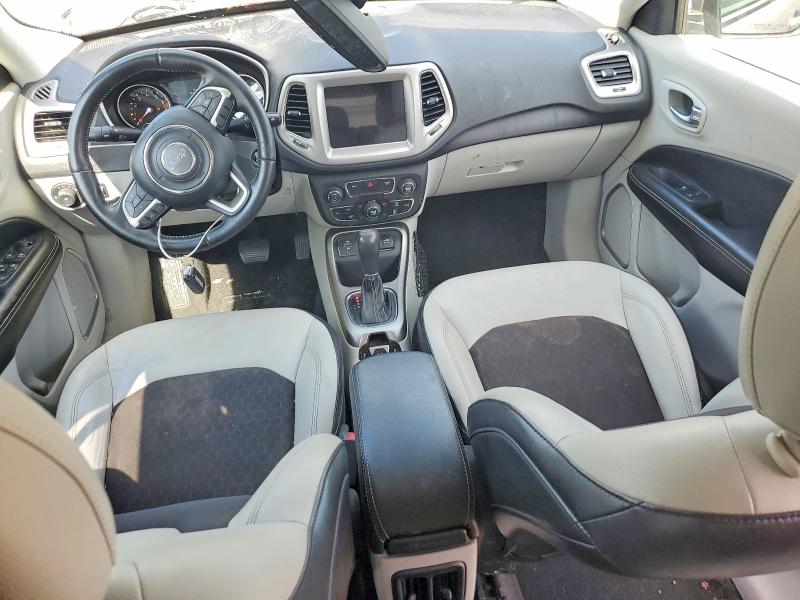 Photo 8 from auction – 2017 JEEP COMPASS with VIN 3C4NJCBB3HT632525