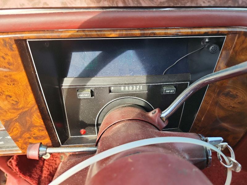 Photo 9 from auction – 1992 CADILLAC BROUGHAM with VIN 1G6DW54E2NR701020