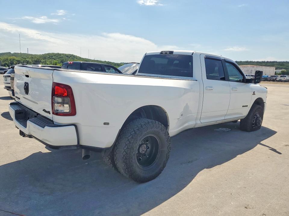 Photo 3 from auction – 2022 RAM 3500 with VIN 3C63RRHLXNG133638