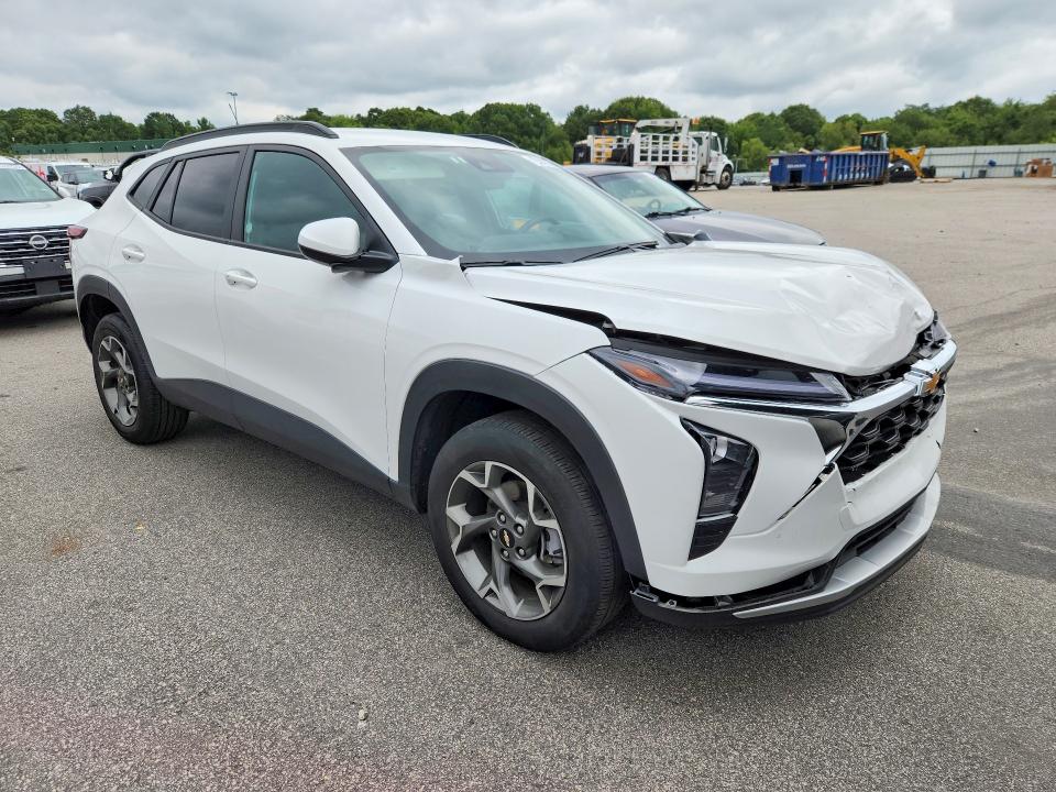 Photo 4 from auction – 2025 CHEVROLET TRAX with VIN KL77LHEP5SC231730