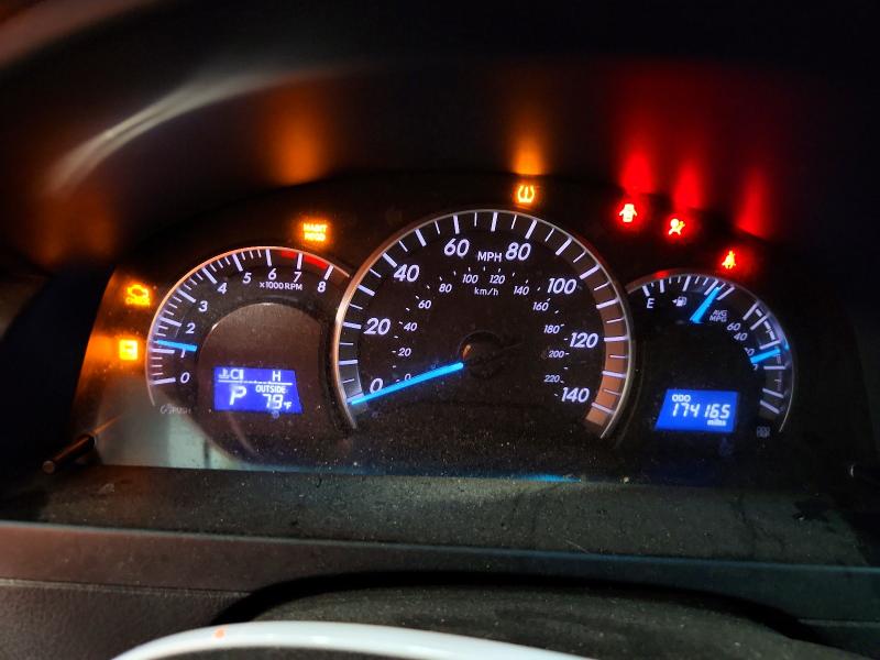 Photo 9 from auction – 2014 TOYOTA CAMRY with VIN 4T1BF1FK8EU779049