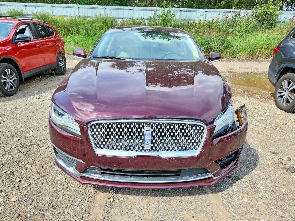 Photo 5 from auction – 2017 LINCOLN MKZ with VIN 3LN6L5C91HR665165