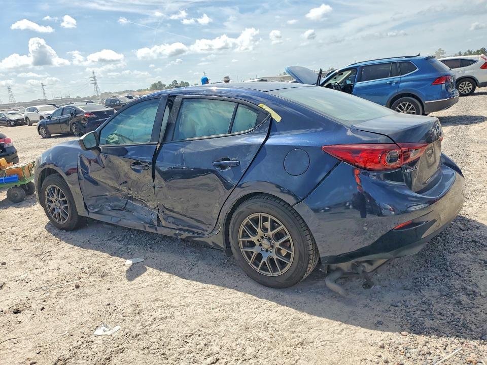 Photo 2 from auction – 2015 MAZDA 3 with VIN 3MZBM1U70FM211583