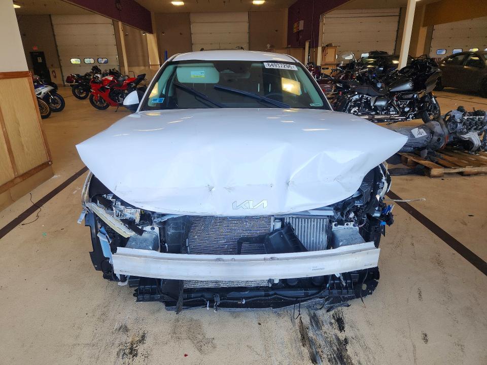 Photo 5 from auction – 2023 KIA K5 with VIN 5XXG14J21PG203913