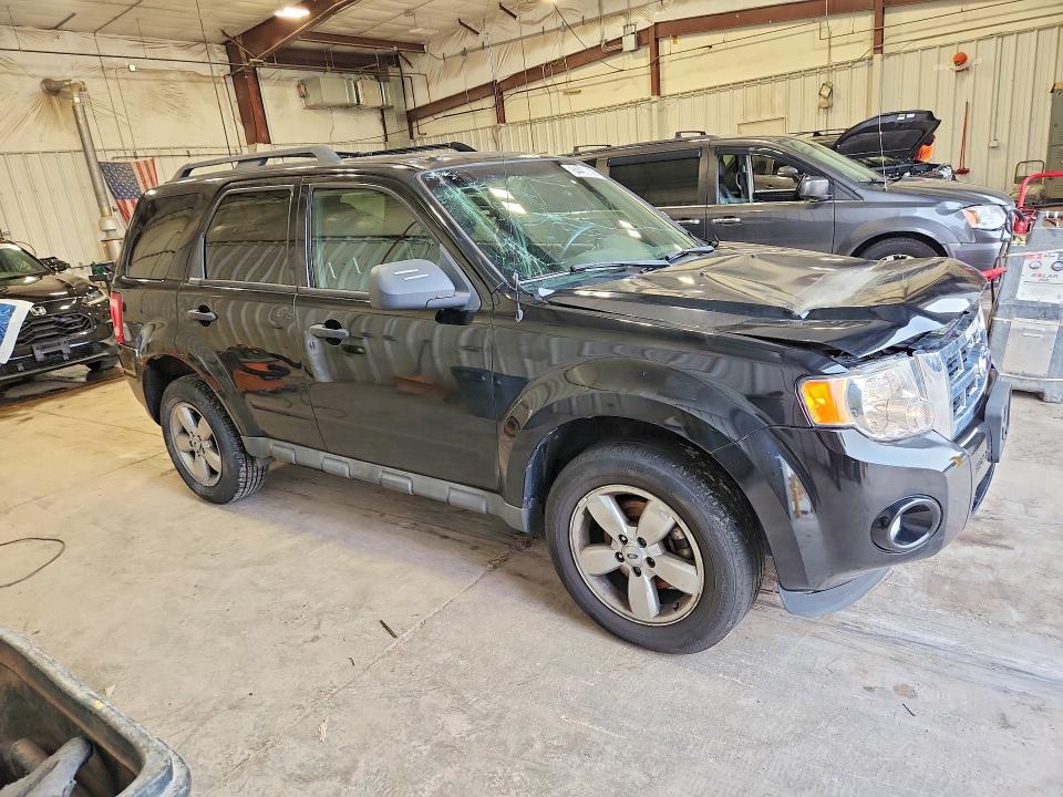 Photo 4 from auction – 2009 FORD ESCAPE with VIN 1FMCU03G09KC12243