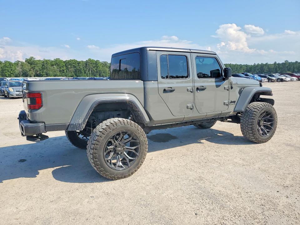 Photo 3 from auction – 2021 JEEP GLADIATOR with VIN 1C6HJTAG1ML536240