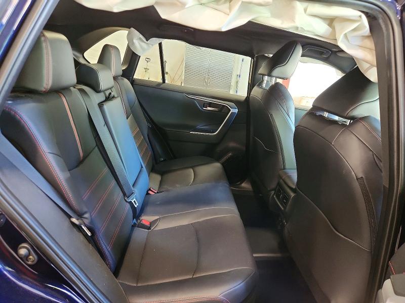 Photo 11 from auction – 2025 TOYOTA RAV4 with VIN JTMFB3FV9SD288220