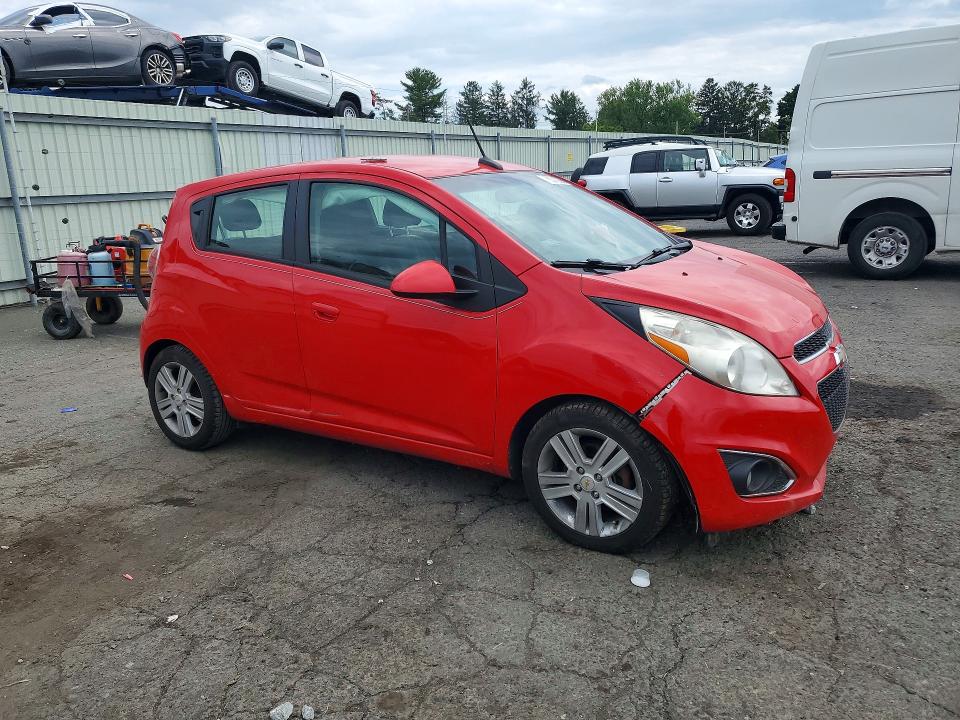 Photo 4 from auction – 2014 CHEVROLET SPARK with VIN KL8CD6S93EC439188