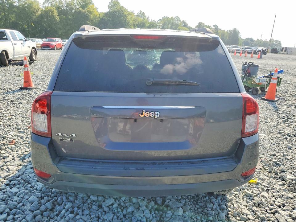 Photo 6 from auction – 2015 JEEP COMPASS with VIN 1C4NJDBB7FD366094