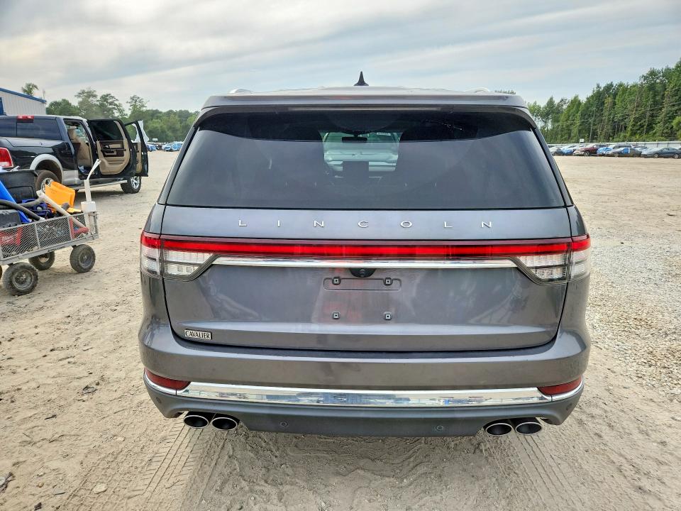 Photo 6 from auction – 2022 LINCOLN AVIATOR with VIN 5LM5J7WC1NGL12770