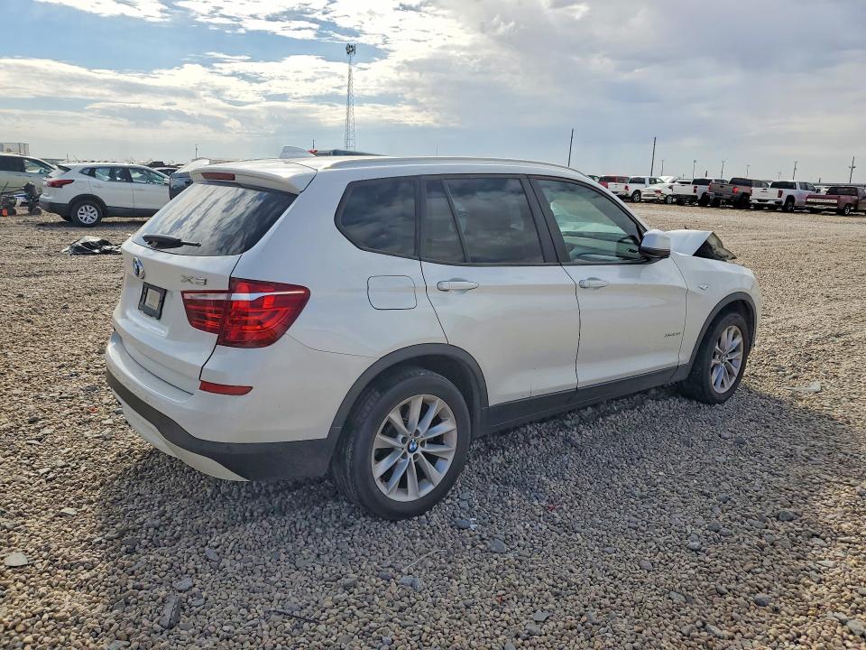 صورة رقم 3 من المزاد - 2016 BMW X3 مع VIN 5UXWX9C57G0D68415
