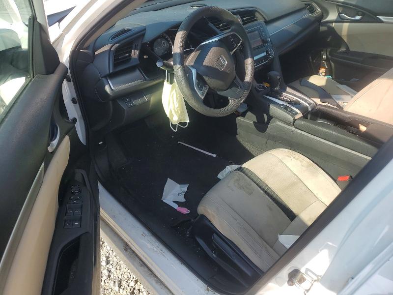 Photo 8 from auction – 2017 HONDA CIVIC with VIN 2HGFC2F56HH500298
