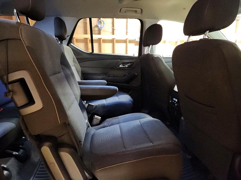 Photo 11 from auction – 2018 CHEVROLET TRAVERSE with VIN 1GNERGKW5JJ285075