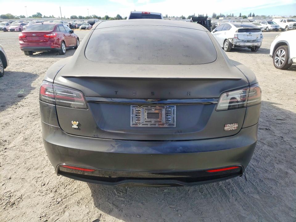 صورة رقم 6 من المزاد - 2022 TESLA MODEL S مع VIN 5YJSA1E61NF486531