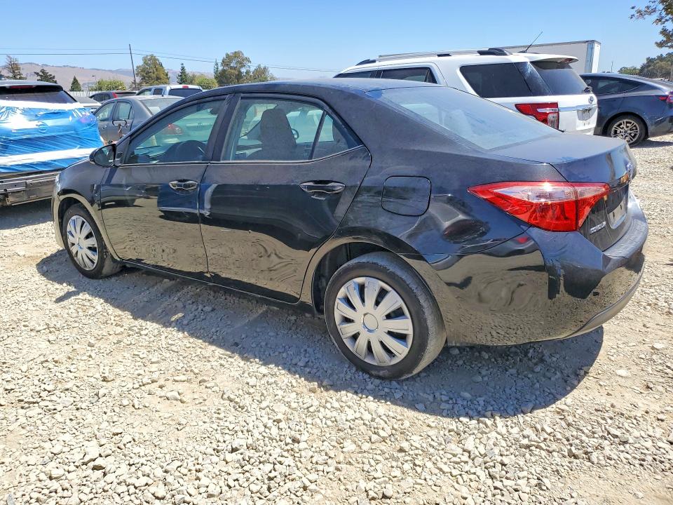 Photo 2 from auction – 2017 TOYOTA COROLLA with VIN 2T1BURHE2HC955109
