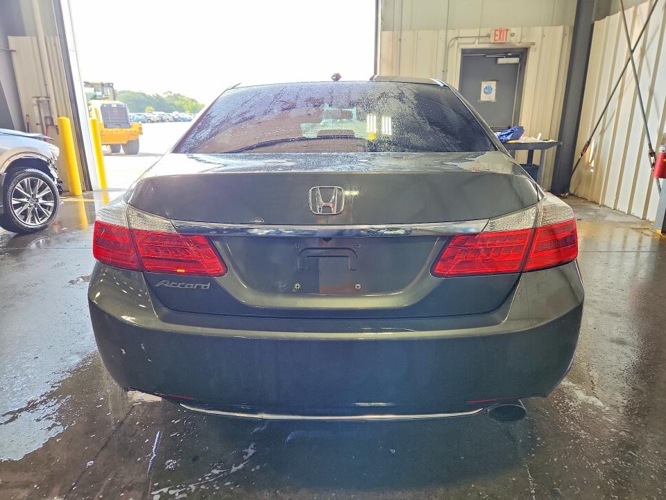 Photo 6 from auction – 2013 HONDA ACCORD with VIN 1HGCR2F88DA181491