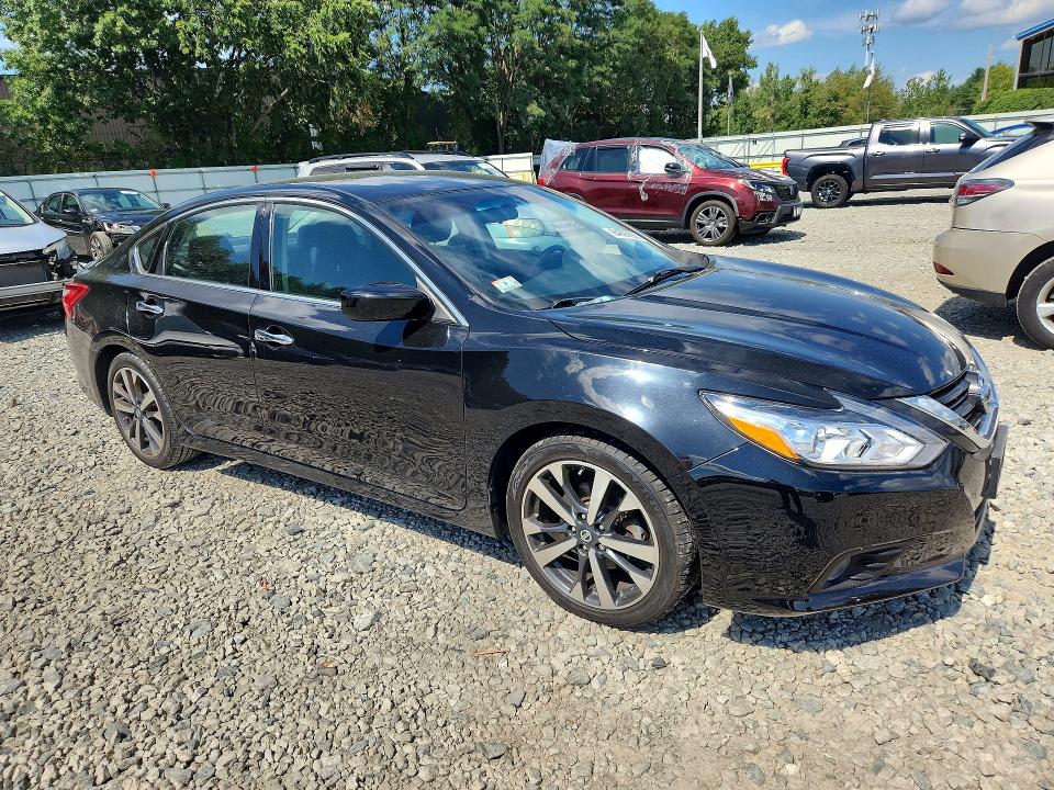 Photo 4 from auction – 2016 NISSAN ALTIMA with VIN 1N4AL3AP5GC241124