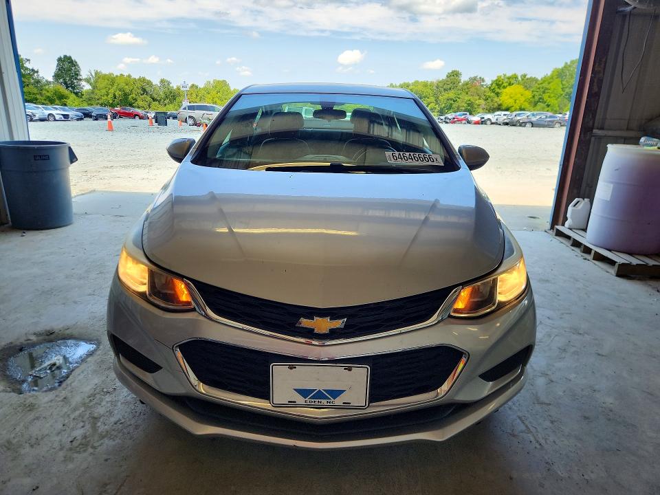 Photo 5 from auction – 2018 CHEVROLET CRUZE with VIN 1G1BC5SM5J7155772
