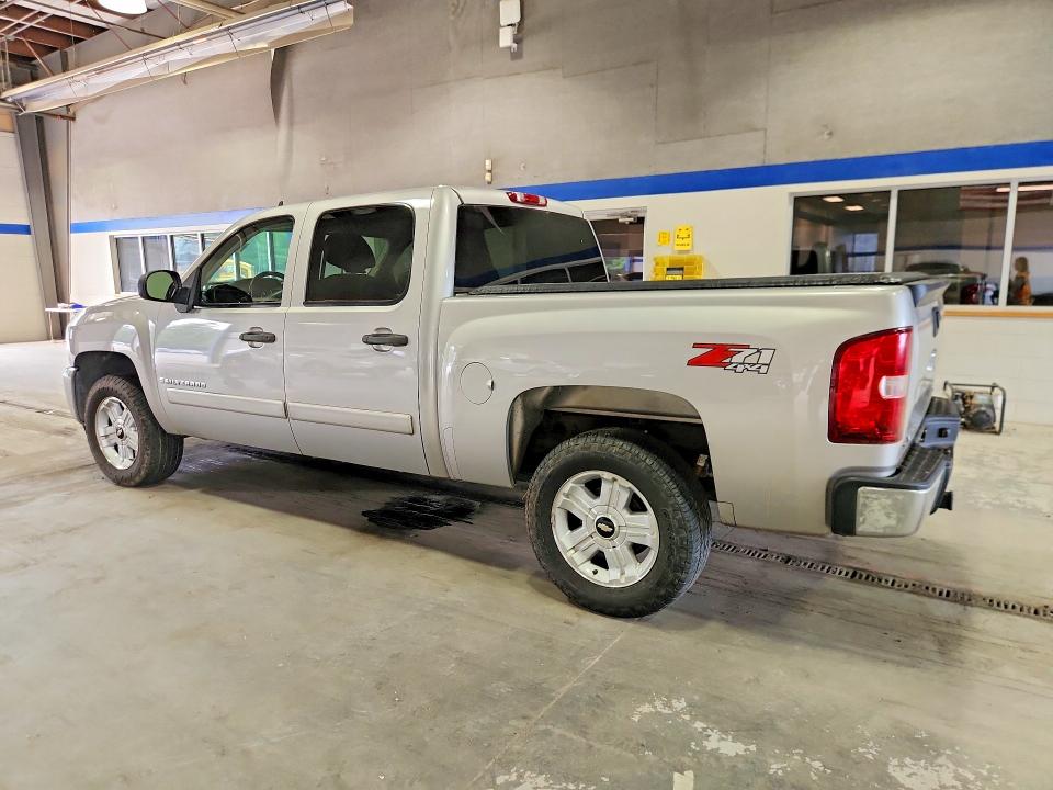 Foto 2 de la subasta – 2007 CHEVROLET SILVERADO con VIN 2GCEK13M171512014