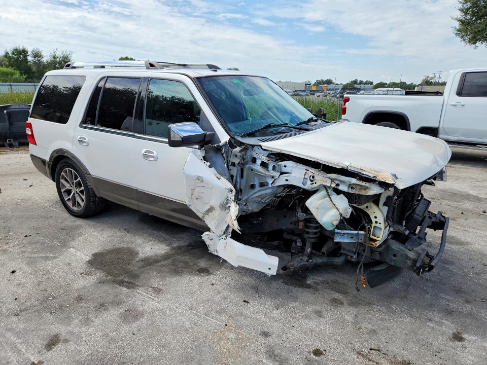 Foto 4 de la subasta – 2015 FORD EXPEDITION con VIN 1FMJU1HT6FEF17520