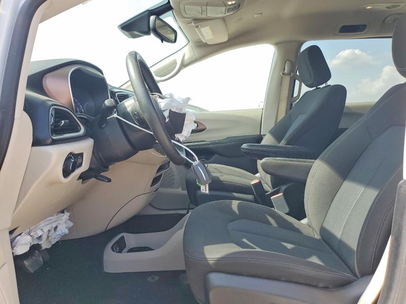 Photo 7 from auction – 2023 CHRYSLER VOYAGER with VIN 2C4RC1CG4PR625594