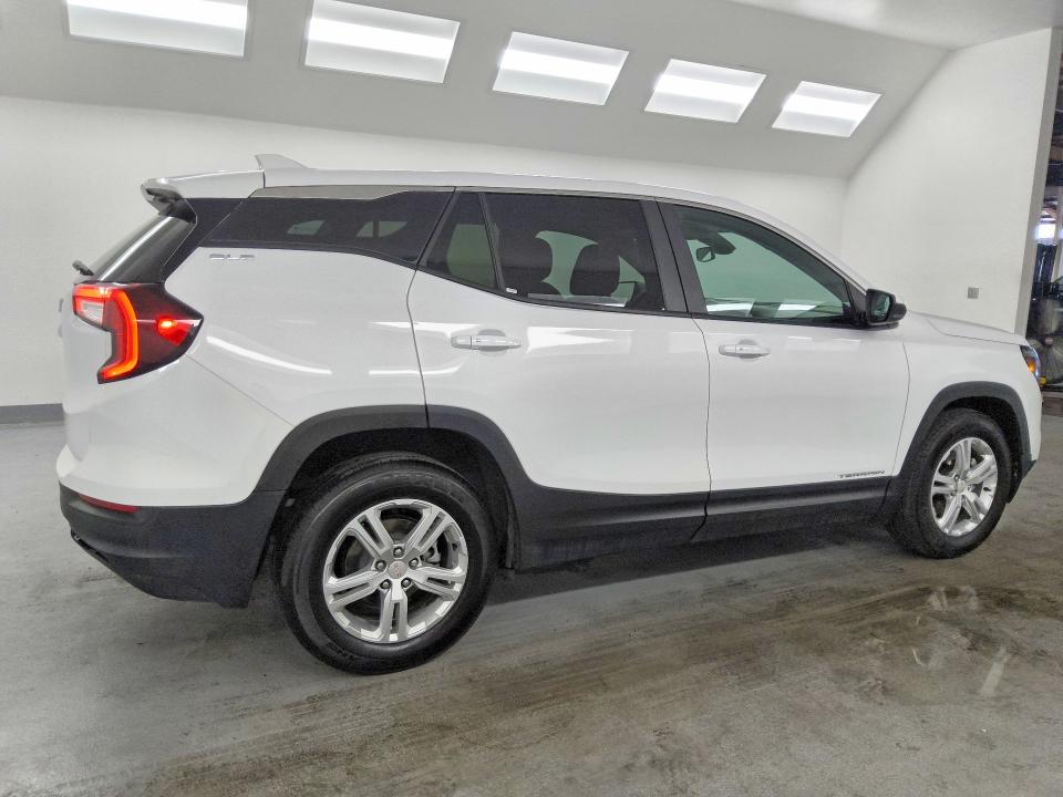 Photo 3 from auction – 2024 GMC TERRAIN with VIN 3GKALMEGXRL388044
