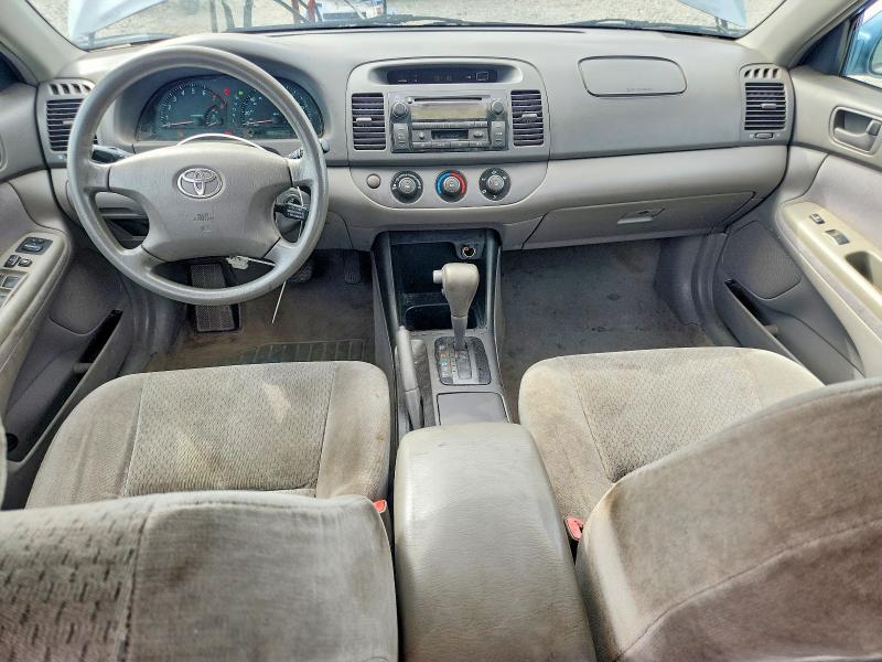 Photo 8 from auction – 2004 TOYOTA CAMRY with VIN 4T1BE30K84U925486