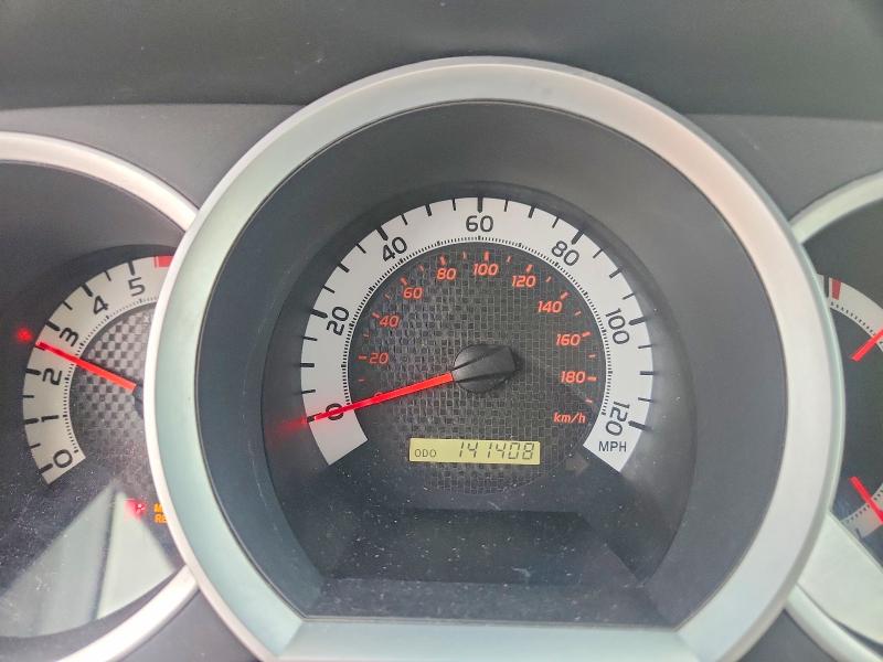Снимка 9 от търг – 2011 TOYOTA TACOMA с VIN 3TMJU4GN0BM124562