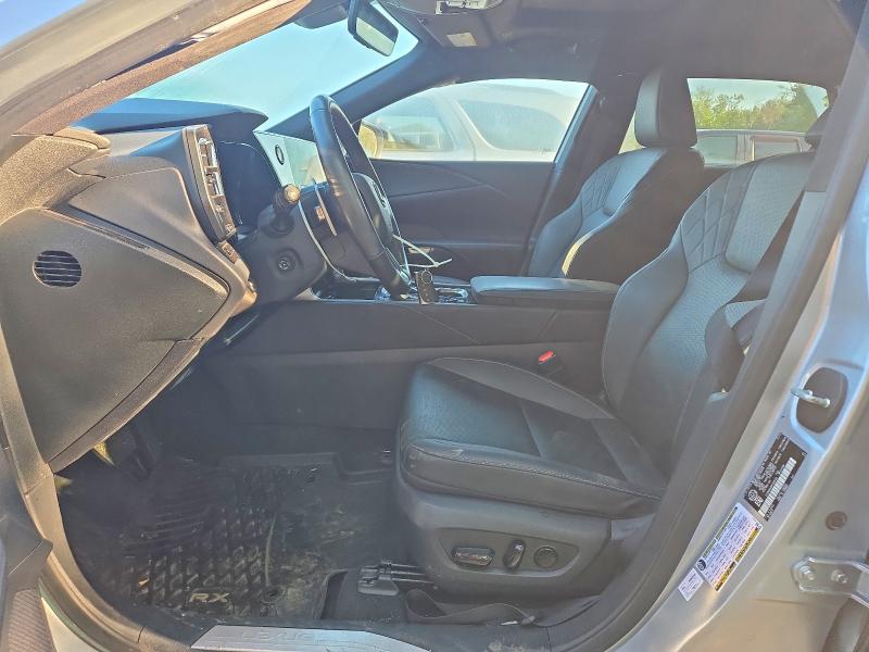 Photo 7 from auction – 2023 LEXUS RX with VIN 2T2BAMCA8PC008750