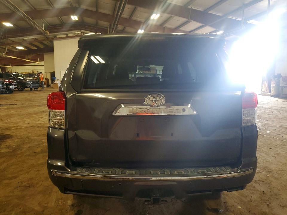 Photo 6 from auction – 2010 TOYOTA 4RUNNER with VIN JTEBU5JR9A5001266