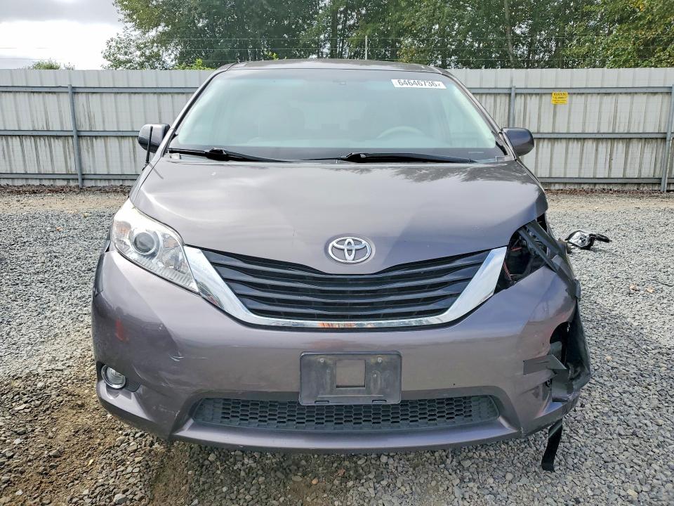 Photo 5 from auction – 2013 TOYOTA SIENNA with VIN 5TDJK3DC6DS053518