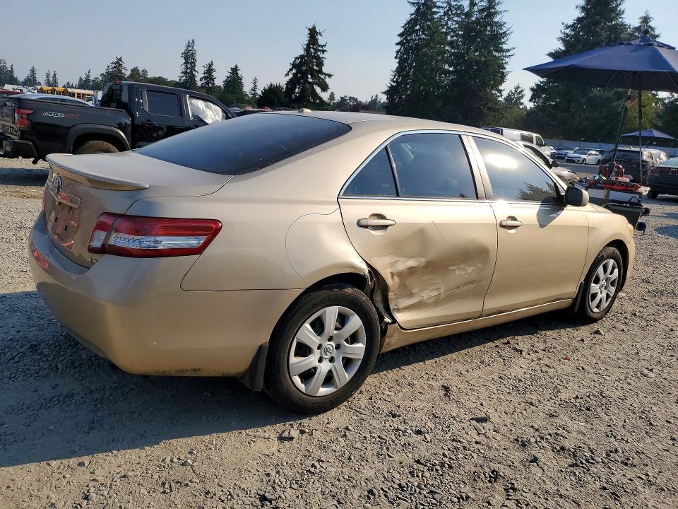 Photo 3 from auction – 2011 TOYOTA CAMRY with VIN 4T1BF3EK0BU597760