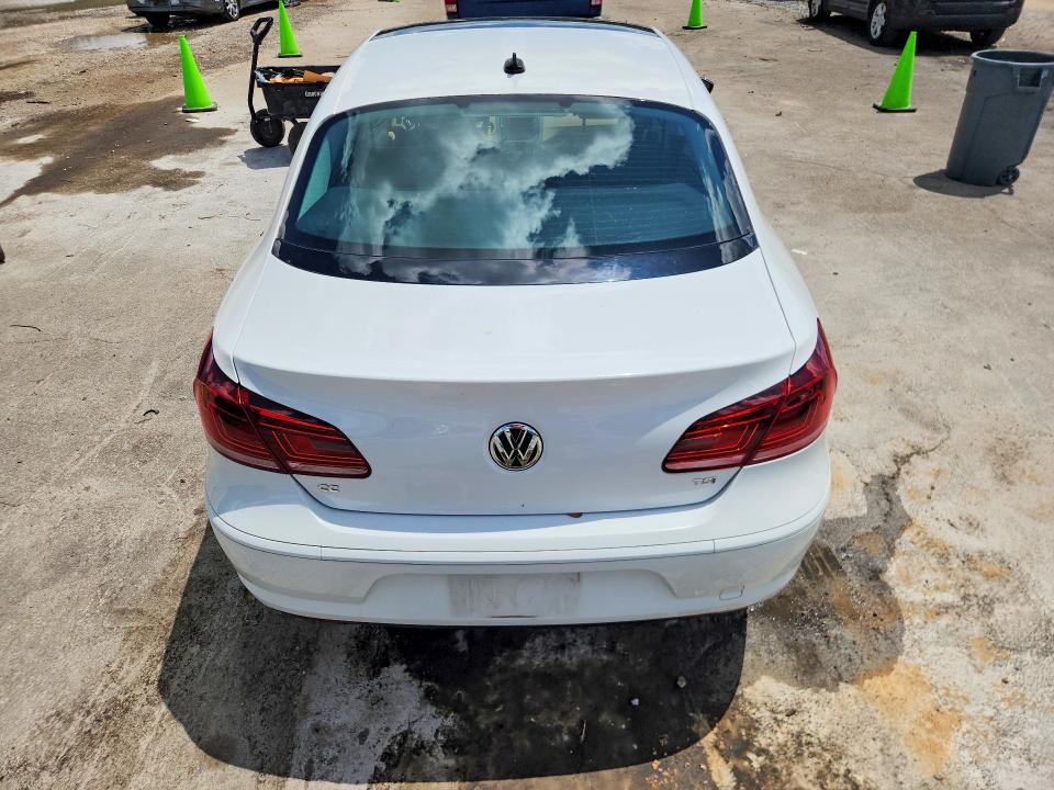Photo 6 from auction – 2017 VOLKSWAGEN CC with VIN WVWFP7AN6HE503278