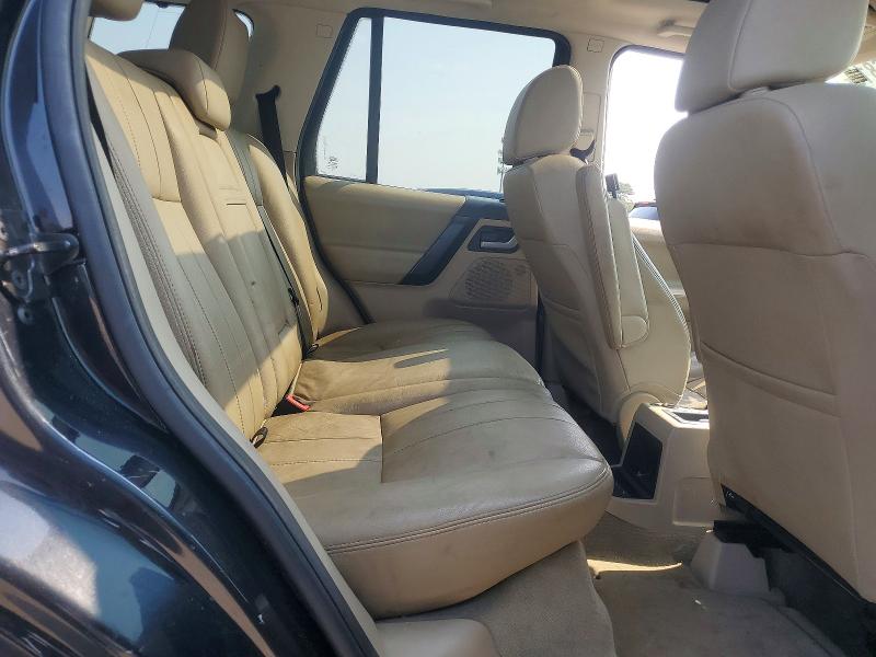 Photo 11 from auction – 2011 LAND ROVER LR2 with VIN SALFR2BN2BH270350