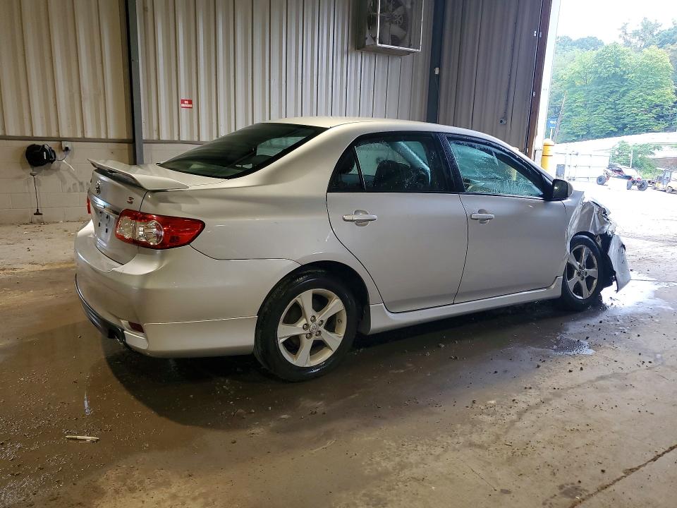 Photo 3 from auction – 2012 TOYOTA COROLLA with VIN 2T1BU4EE9CC805076