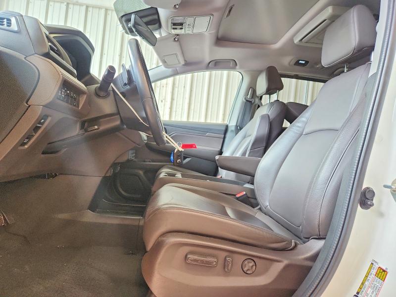 Photo 7 from auction – 2018 HONDA ODYSSEY with VIN 5FNRL6H7XJB084494